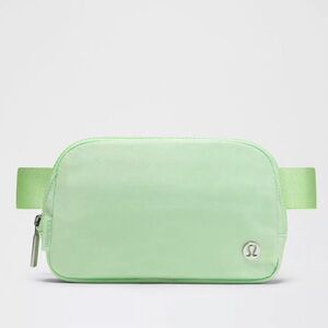 Lululemon Everywhere Belt Bag Citra Lime Green 1L NWT Crossbody Purse Sold Out